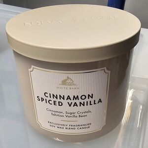 CINNAMON SPICED VANILLA 3 Wick Candle